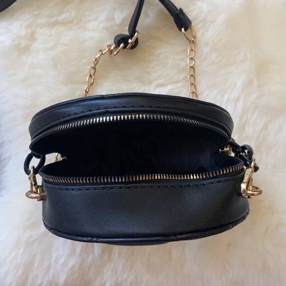 Black Rounded Handbag - Picture 3 of 3